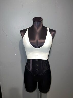 Full tilt white ribbed stretchy bralette